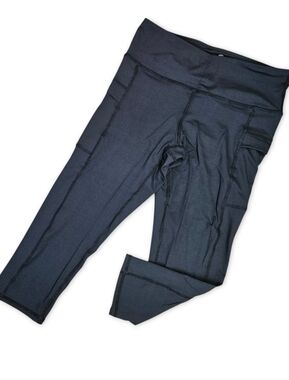 Outland XS/S Leggings Cropped Length Black High Waist Pockets Tummy Support